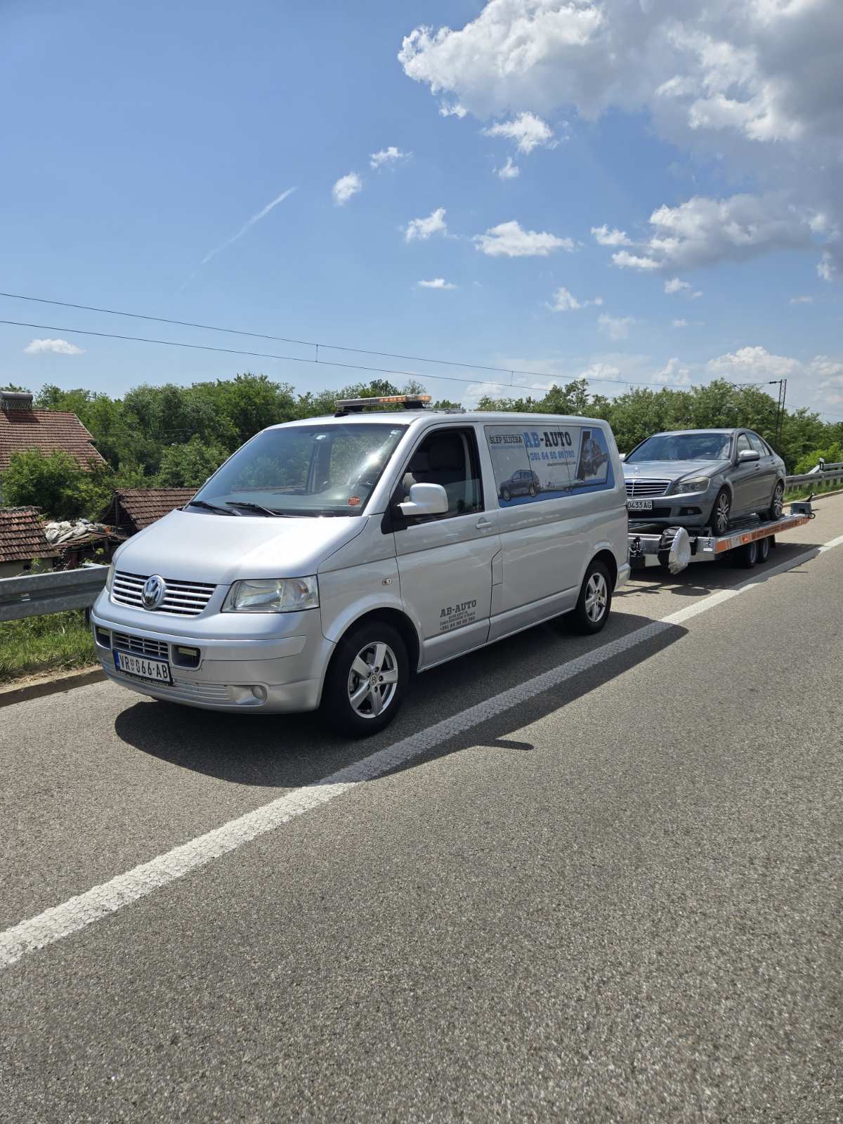 Šlep služba Vladičin Han pomoć na putu
